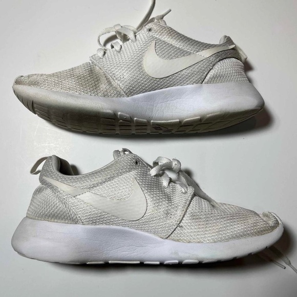 Nike Roshe Run Shoes Size 8 Women US Sneakers 511882-111 Unisex Running Athletic - Picture 3 of 8
